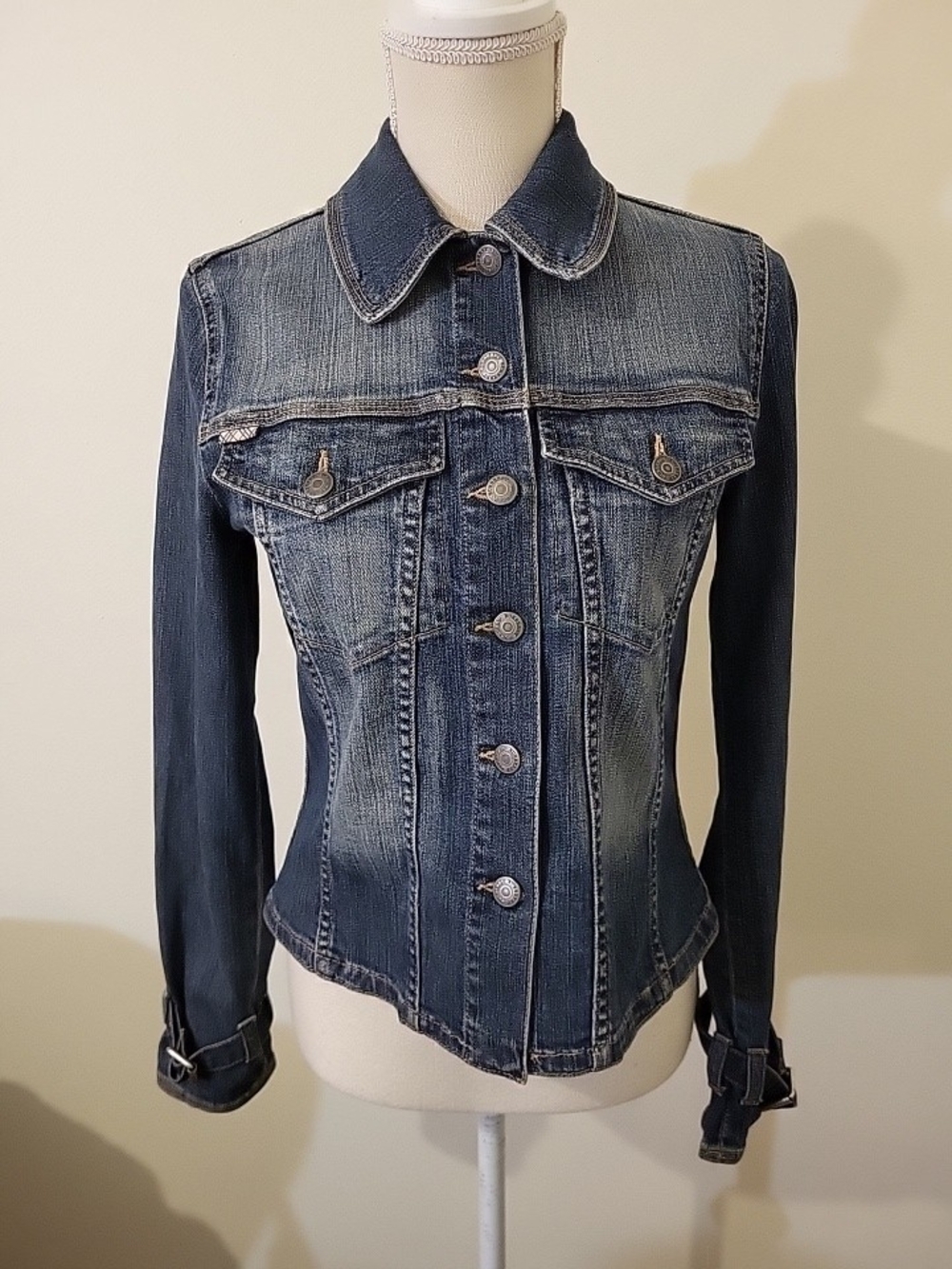 Burberry Faded Blue Slim Denim Jacket Buckled Strap Detail On Cuffs Western Bike - Picture 12 of 12